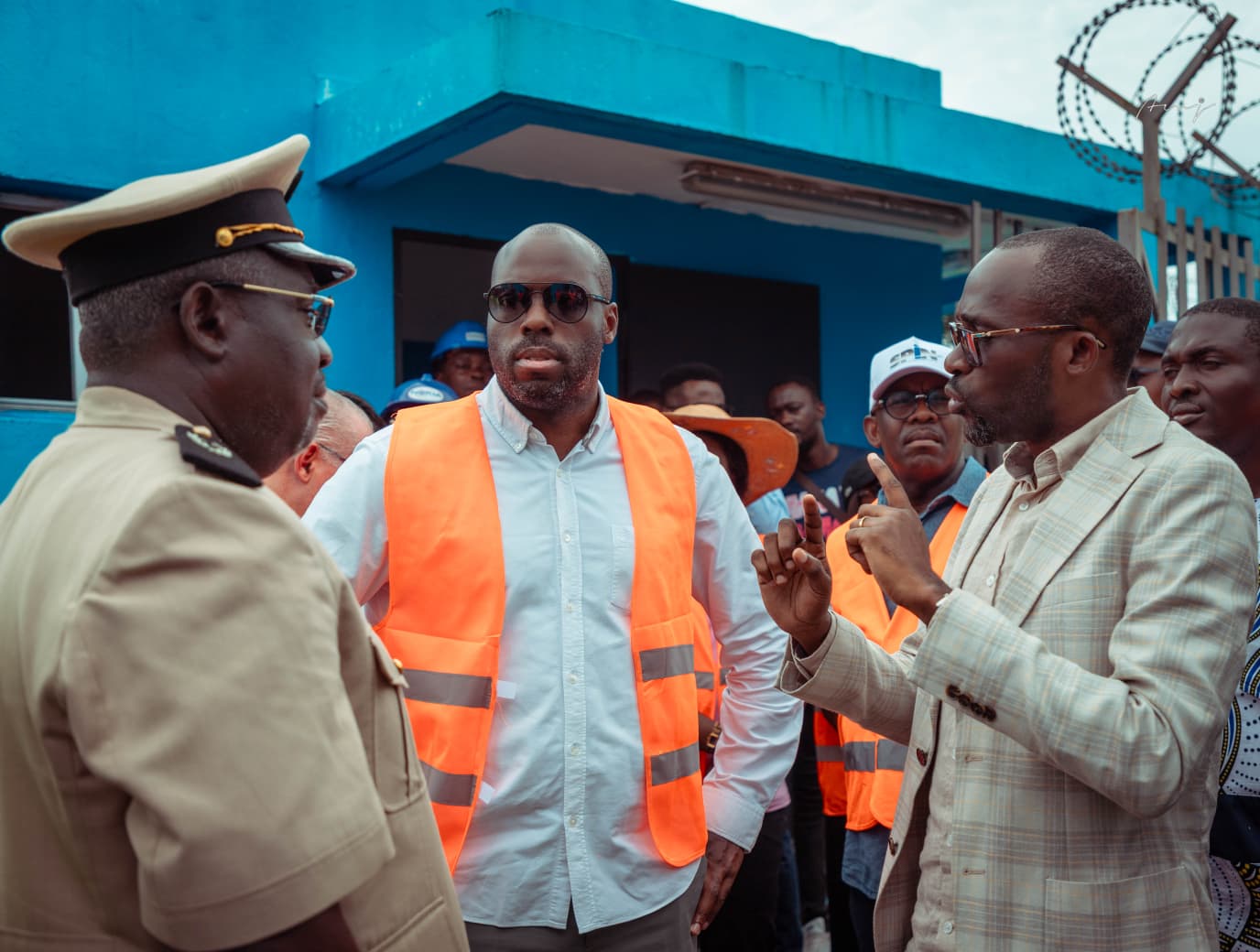 Visite du backbone par M. le Ministre
